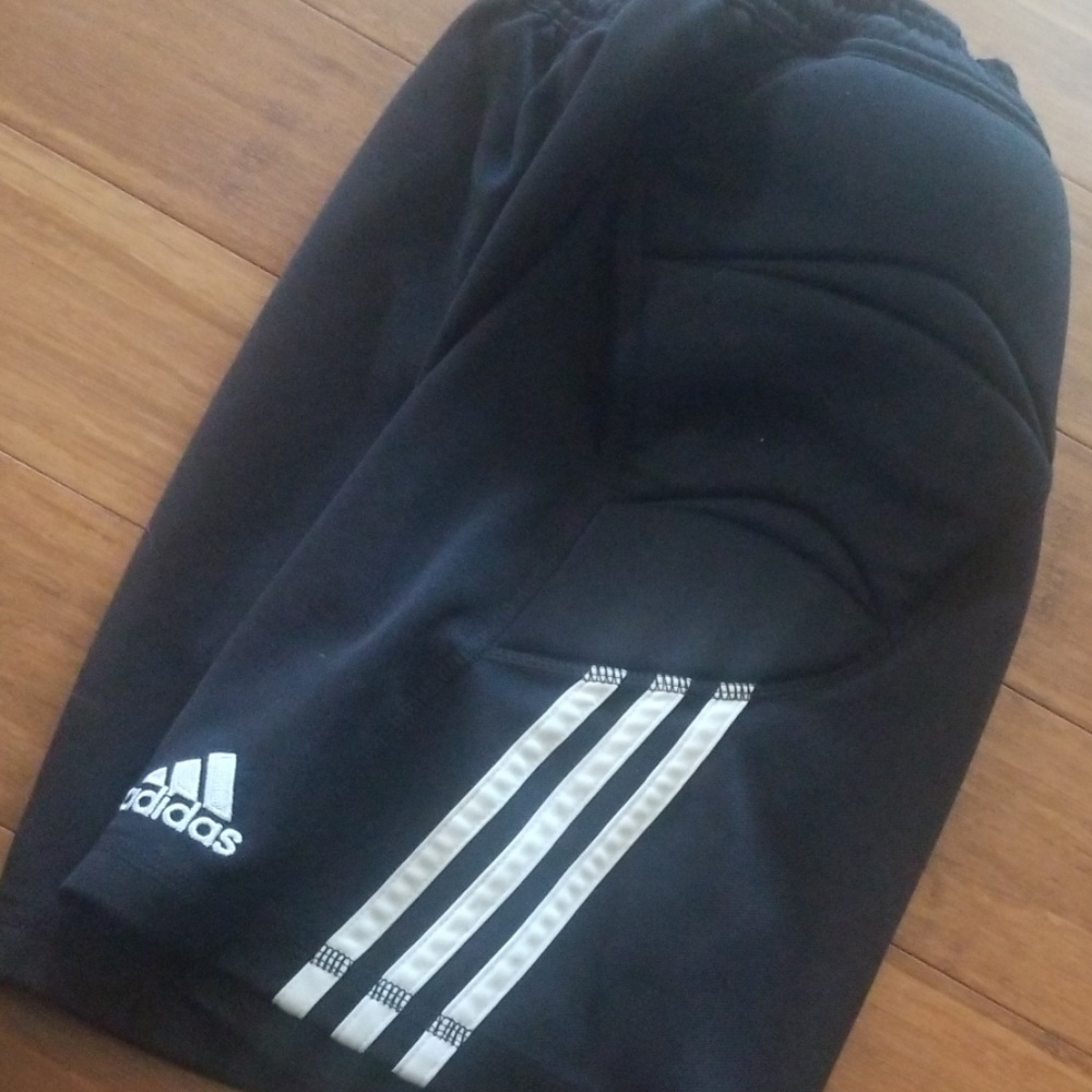 Youth large goalie shorts